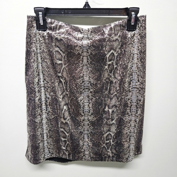 Take A Look About Alberto Makali Skirt